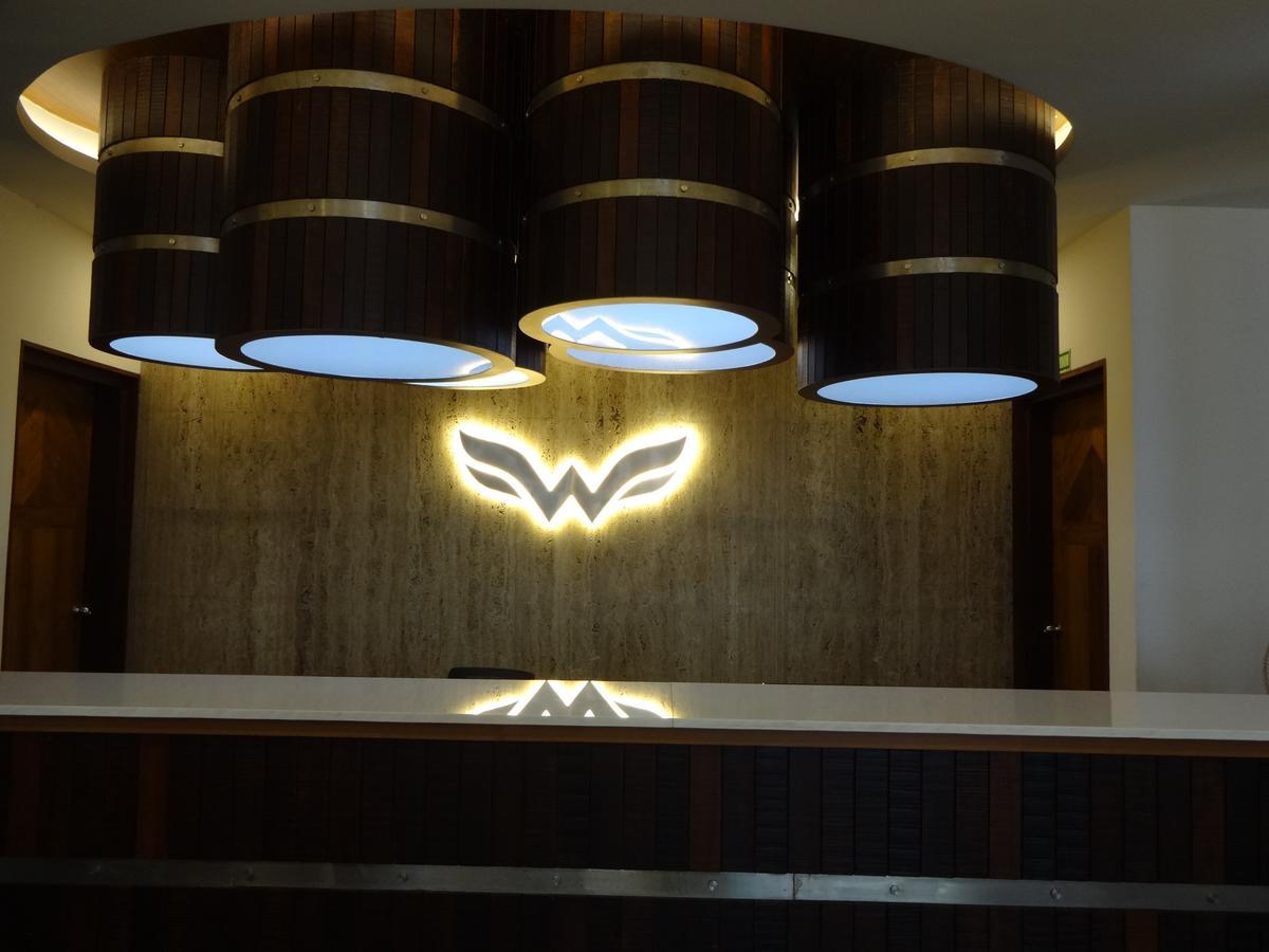 Woodies Bleisure Hotel Кожикоде Экстерьер фото
