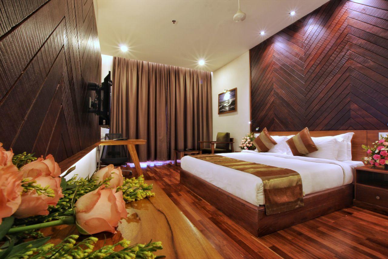 Woodies Bleisure Hotel Кожикоде Экстерьер фото